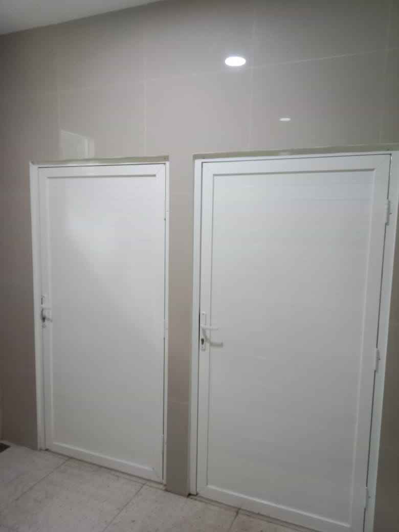 Jasa Pasang Pintu Kamar Mandi